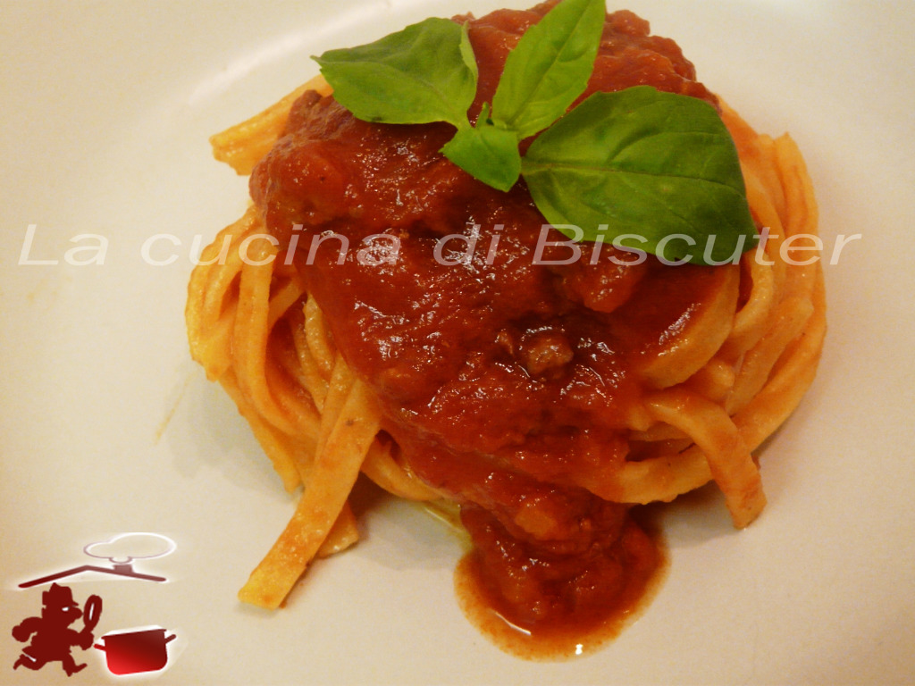 Tagliolini al ragù -