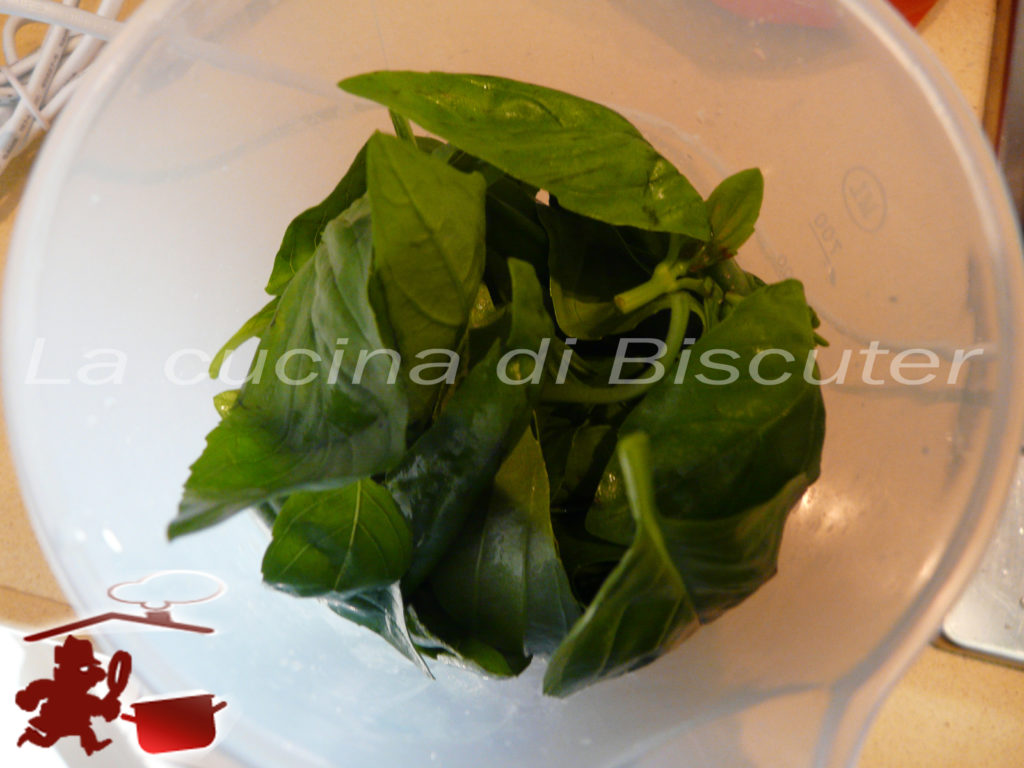 Pesto al basilico 4