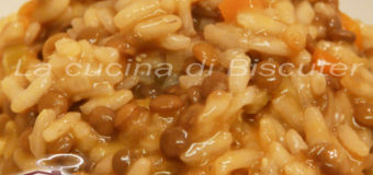 Il risotto alle lenticchie rosse